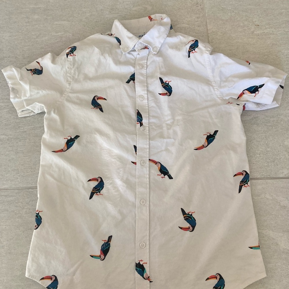 Old Navy Toucan button down 🏝🦜